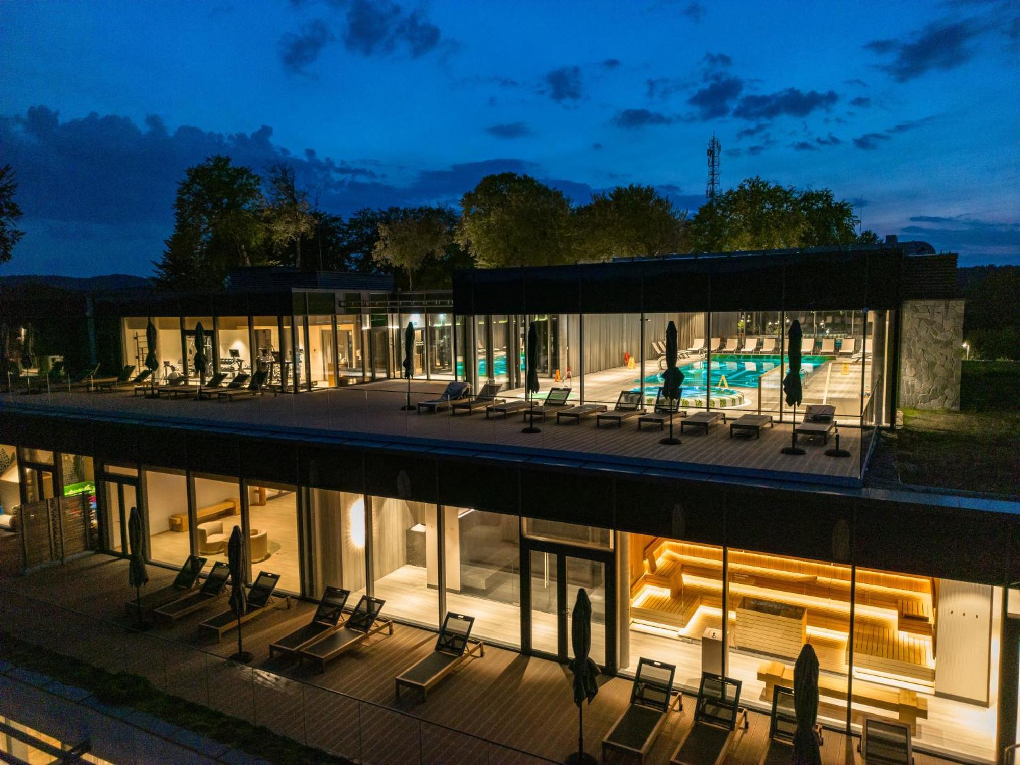 Hotel Glar Conference & Spa Wisełka Kültér fotó